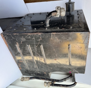 Zbiornik oleju hydraulicznego