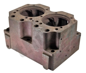 Półblok silnika przedni